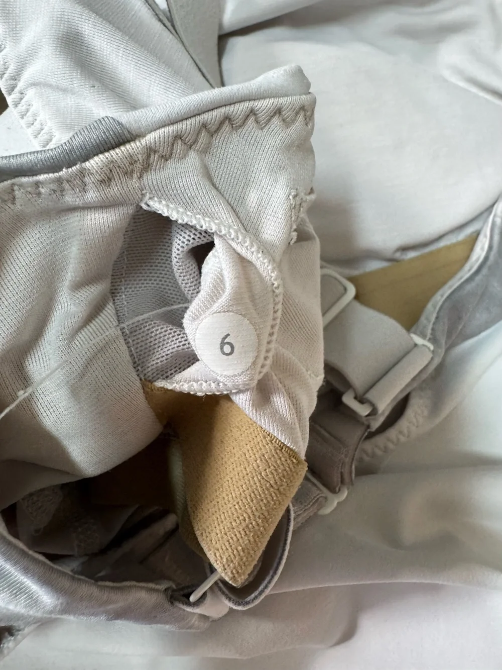 Lululemon Catch Me Tank White Blazer Fossil Women’s 6 Criss Cross Straps